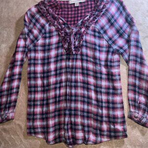 Nine West Women Small Red Black Plaid Ruffle Long Sleeve Pull‎ Over Top (T)